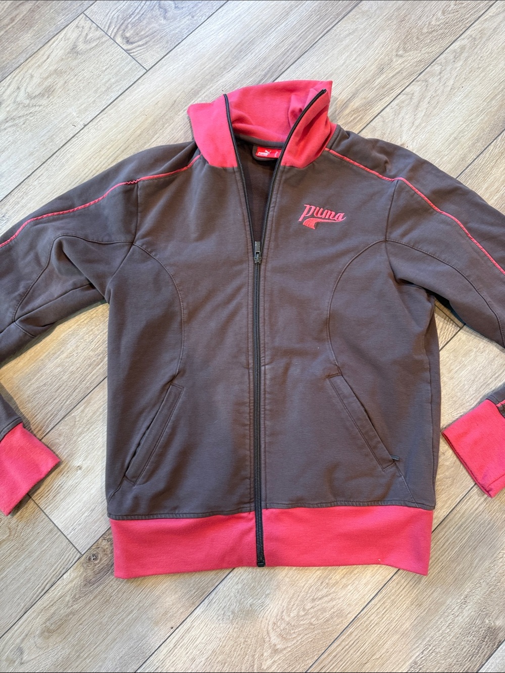 Y2K Puma Brown Jacket with Coral Trim - size large